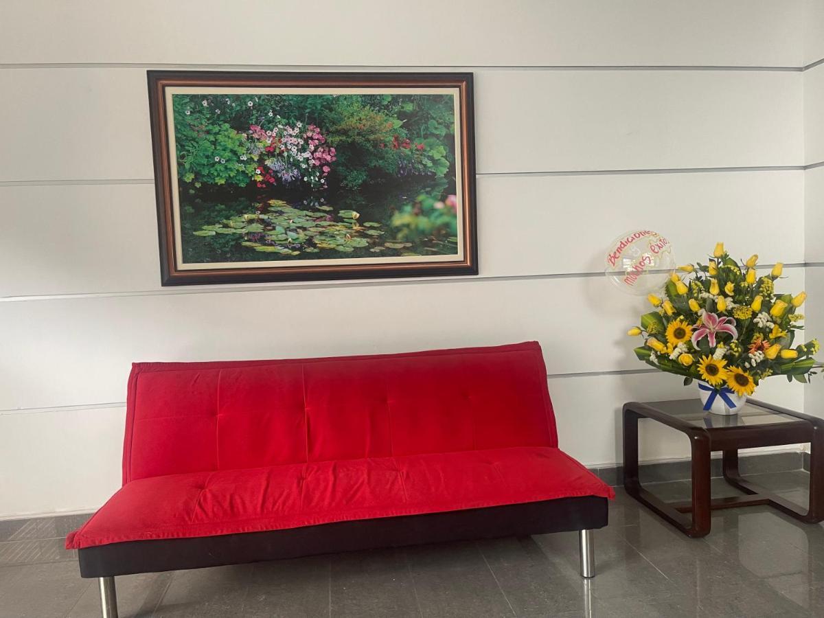 Departamento De Estreno Centro De Mirafores Lima Zewnętrze zdjęcie